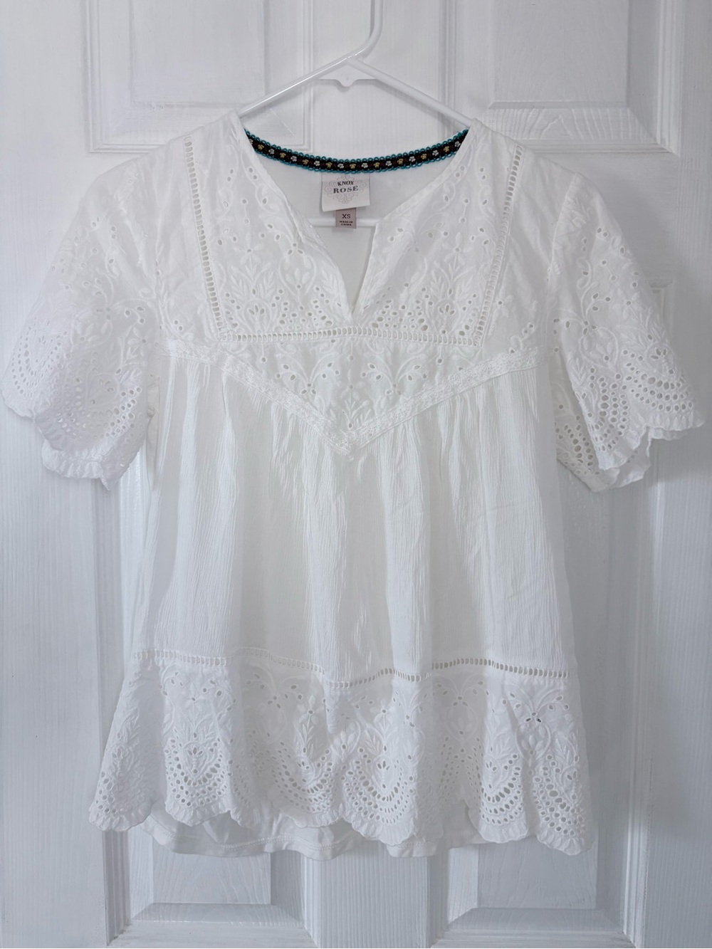 Knox Rose White Eyelet Peasant Blouse